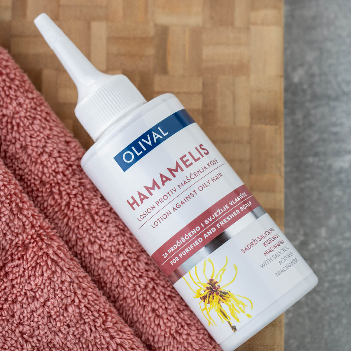 Hamamelis Lotion Against Oily Hair 